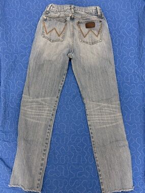 Wrangler Boys 16 Straight Leg Jeans with Raw Edge